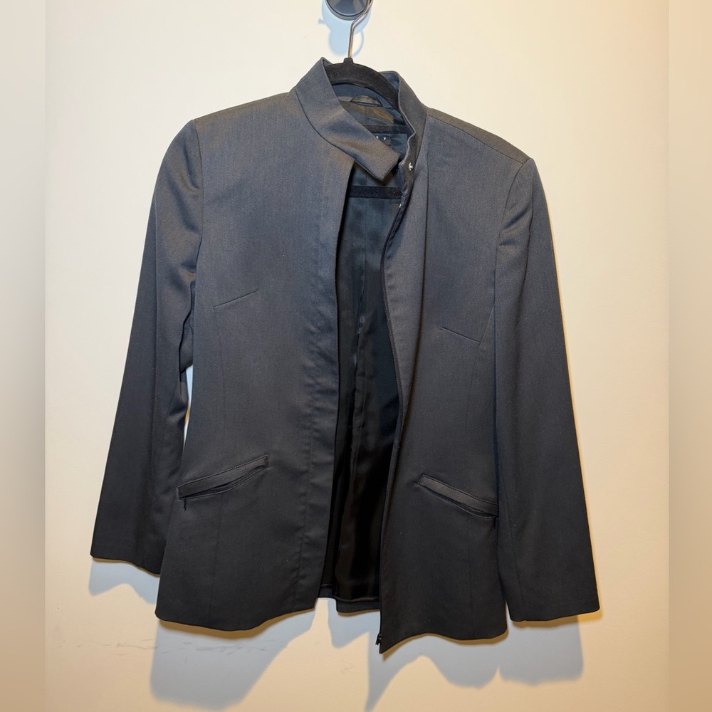 Sisley Black Stand-Collar Blazer